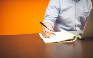 Unusual Ways People Pay for College