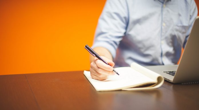 Unusual Ways People Pay for College